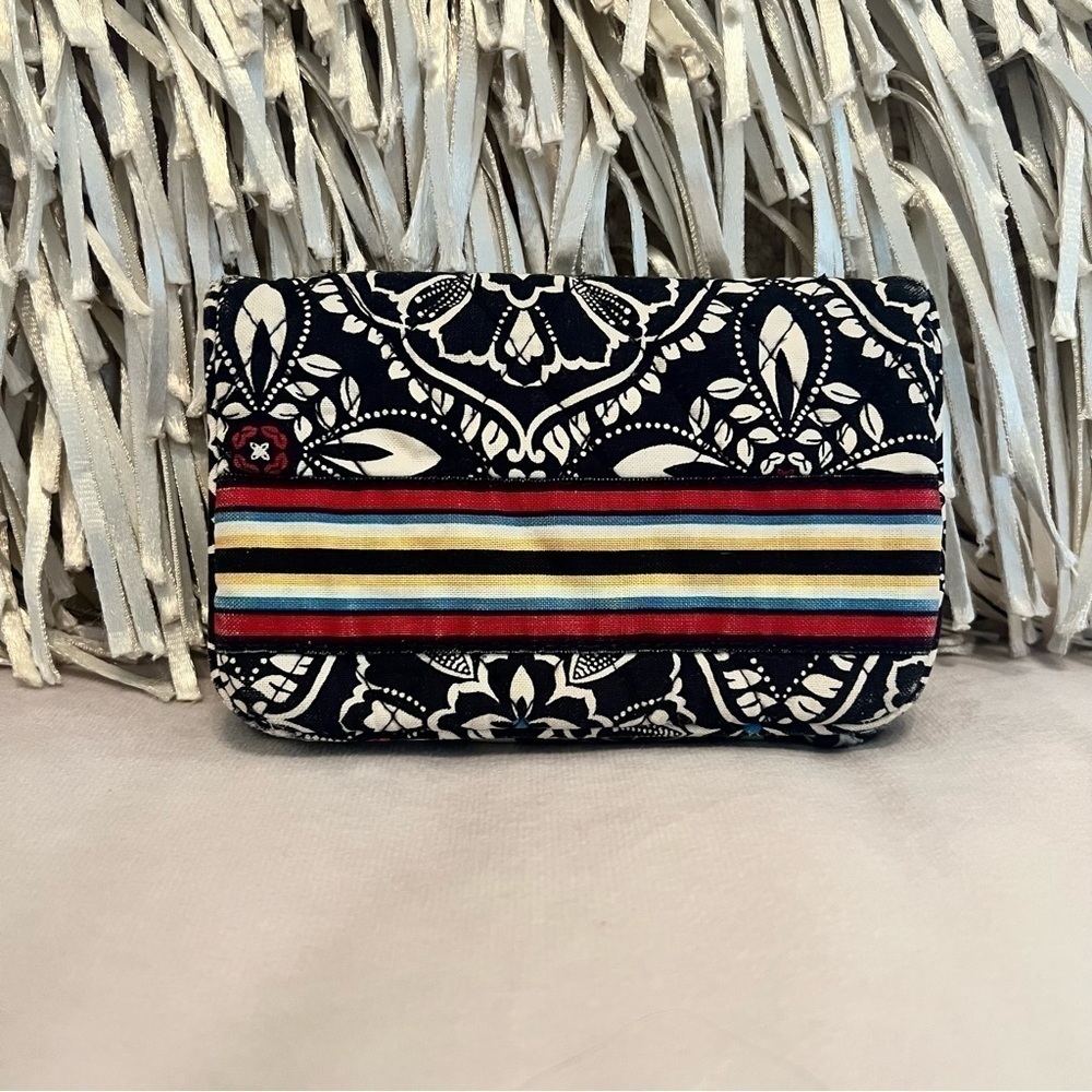 VERA BRADLEY Barcelona One For The Money Wallet Black White Red Quilted Vintage